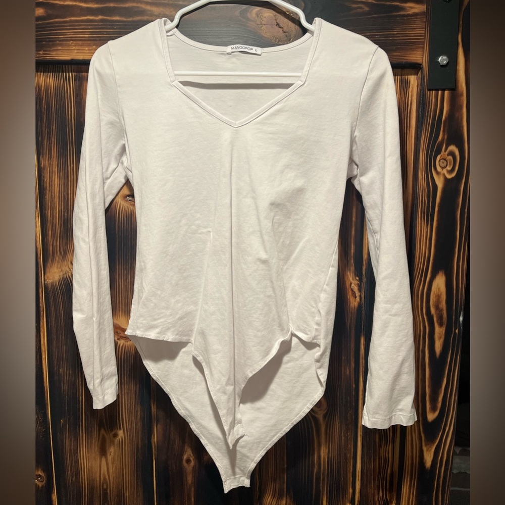 Women’s white long sleeve bodysuit